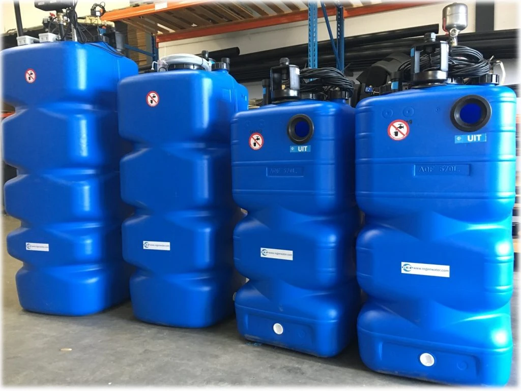 regenwaterput bovengronds opgesteld in magazijn GEP